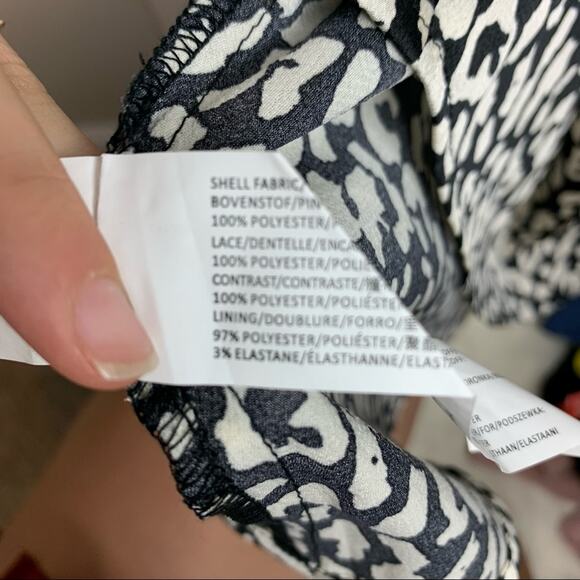 JOA Just One Answer Leopard Print Silky Slip Dress Lace Neckline Size Small - Picture 7 of 7